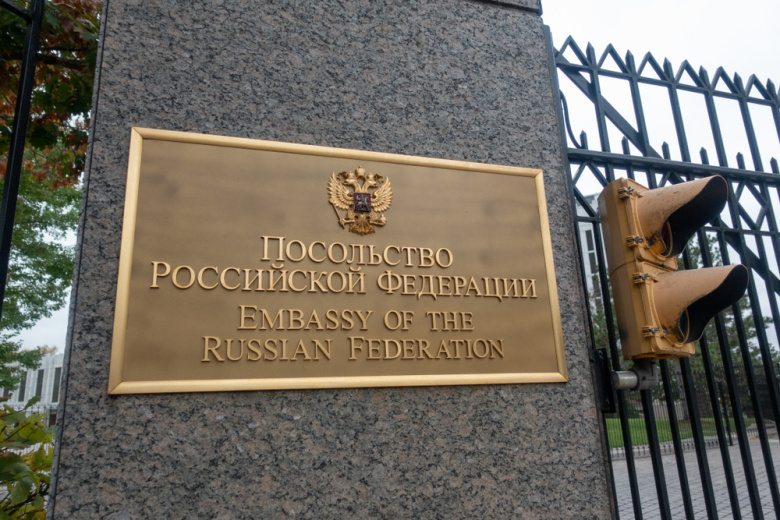 «Русофобский импульс»: посольство выступило с предупреждением к властям США