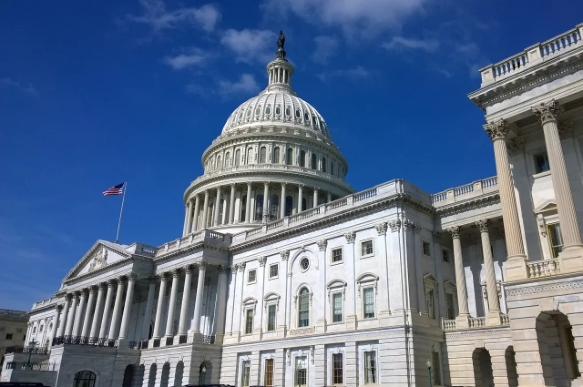 Посольство РФ: санкции против России оказывают медвежью услугу США