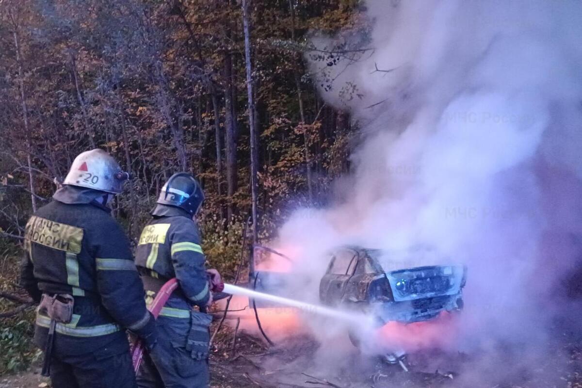 В Кольчугино два человека пострадали при возгорании автомобиля
