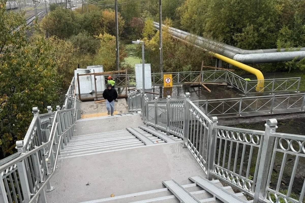 Пешеходный мост на улице Текстильщиков открыли в Вологде