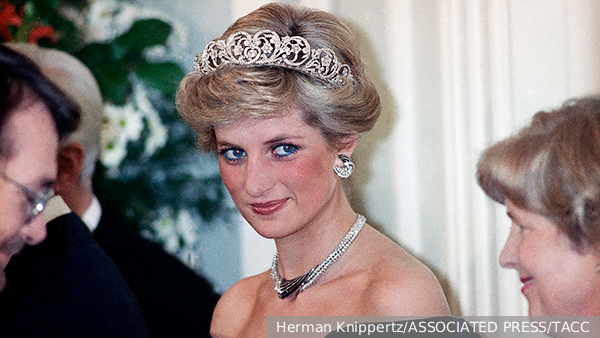 Брат принцессы Дианы обвинил будущего Карла III в ликовании после ее смерти