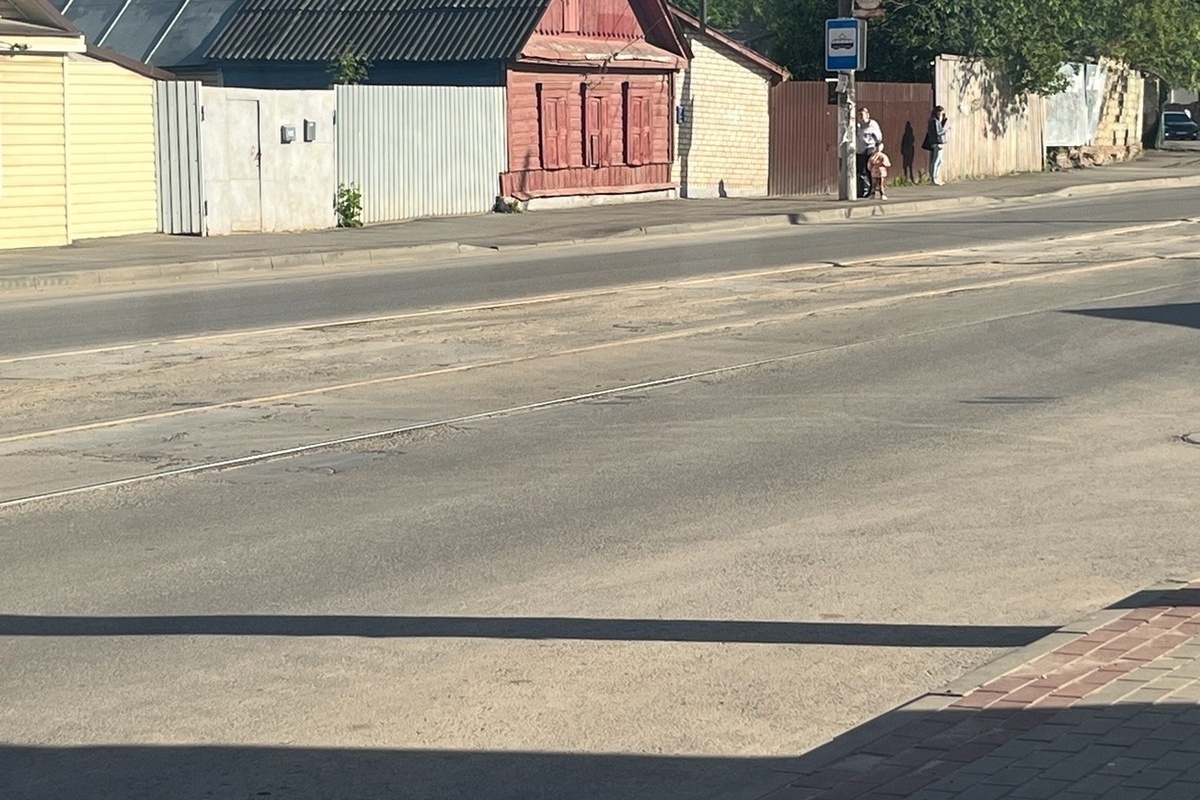 В Старобешевском округе закончили ремонт двух межмуниципальных дорог к селу Обильное и Менчугово