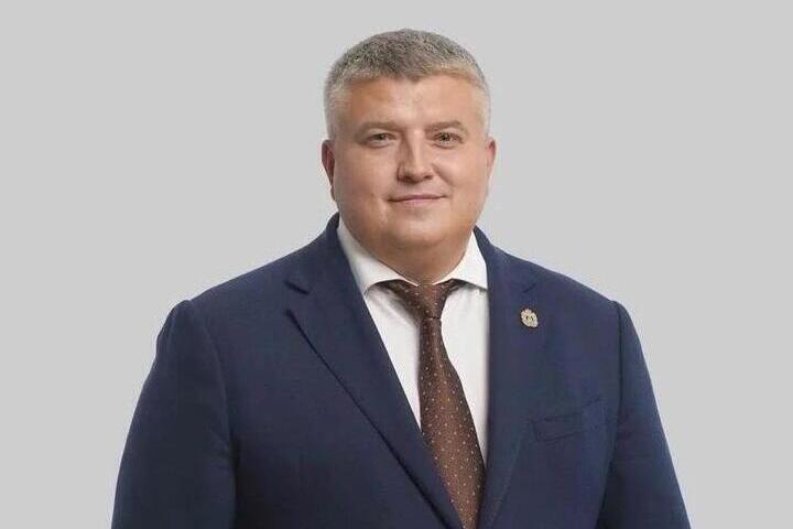 Дронов исполнил гражданский долг и проголосовал на выборах