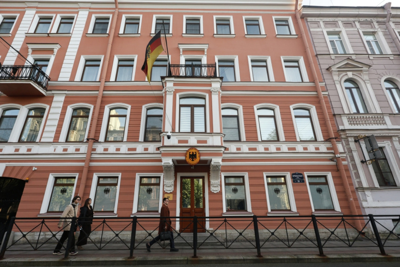 Генконсульство европейской страны в Санкт-Петербурге прекратило работу