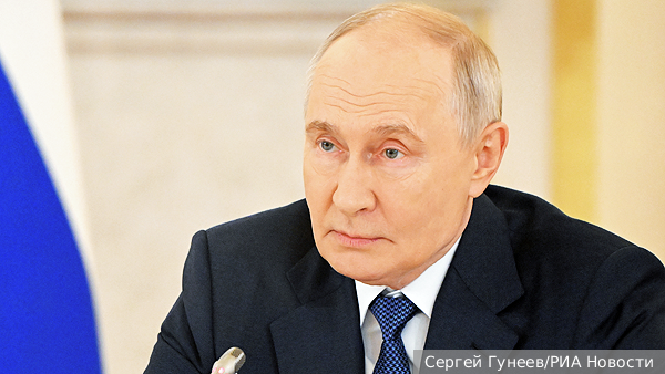 Путин: НАТО разбухает и расширяется
