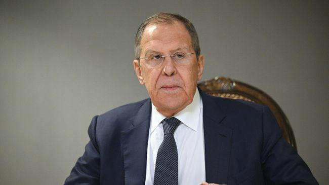 Россия будет сама выбирать цели для ответа на захват судов, заявил Лавров
