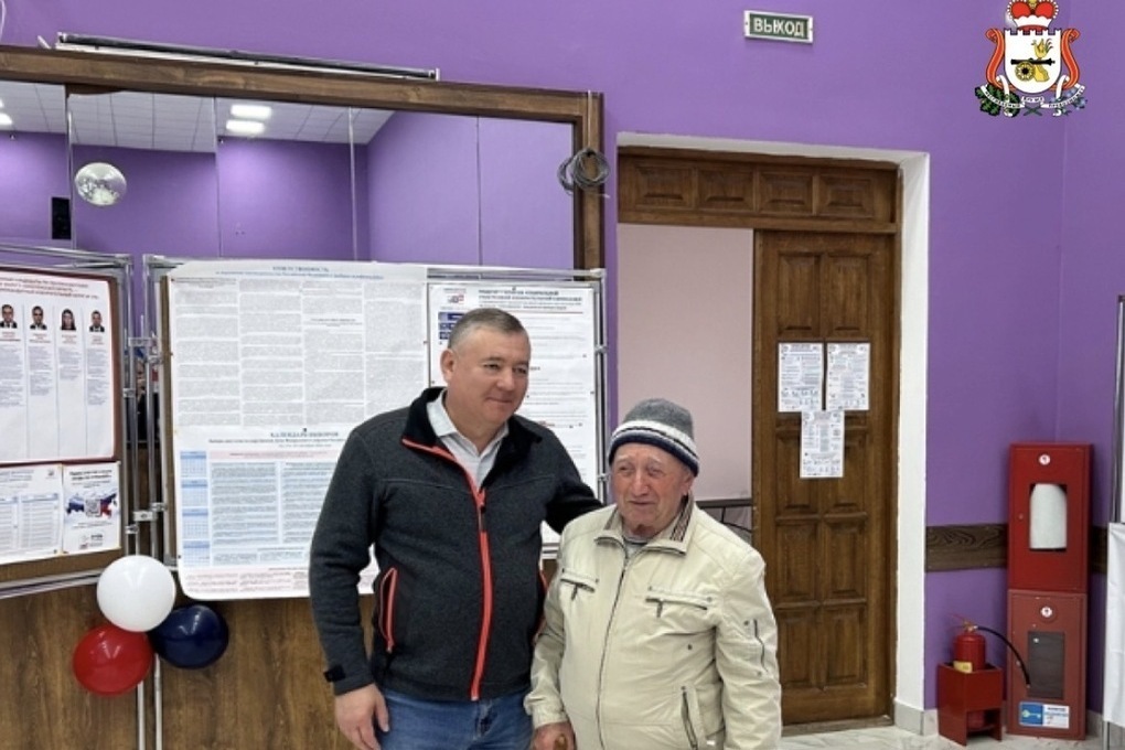 Старейшие жители Смоленской области приняли участие в голосовании на выборах