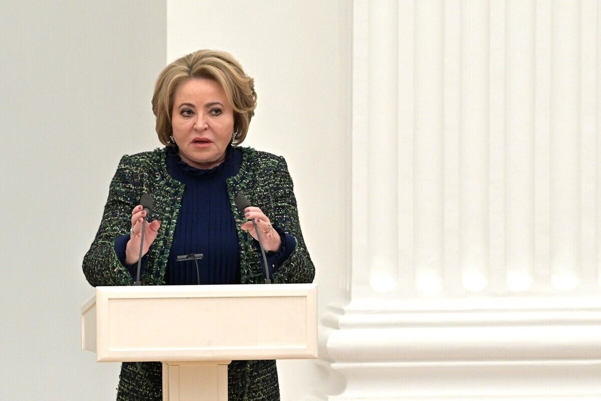 Матвиенко проголосовала на выборах в Госдуму РФ