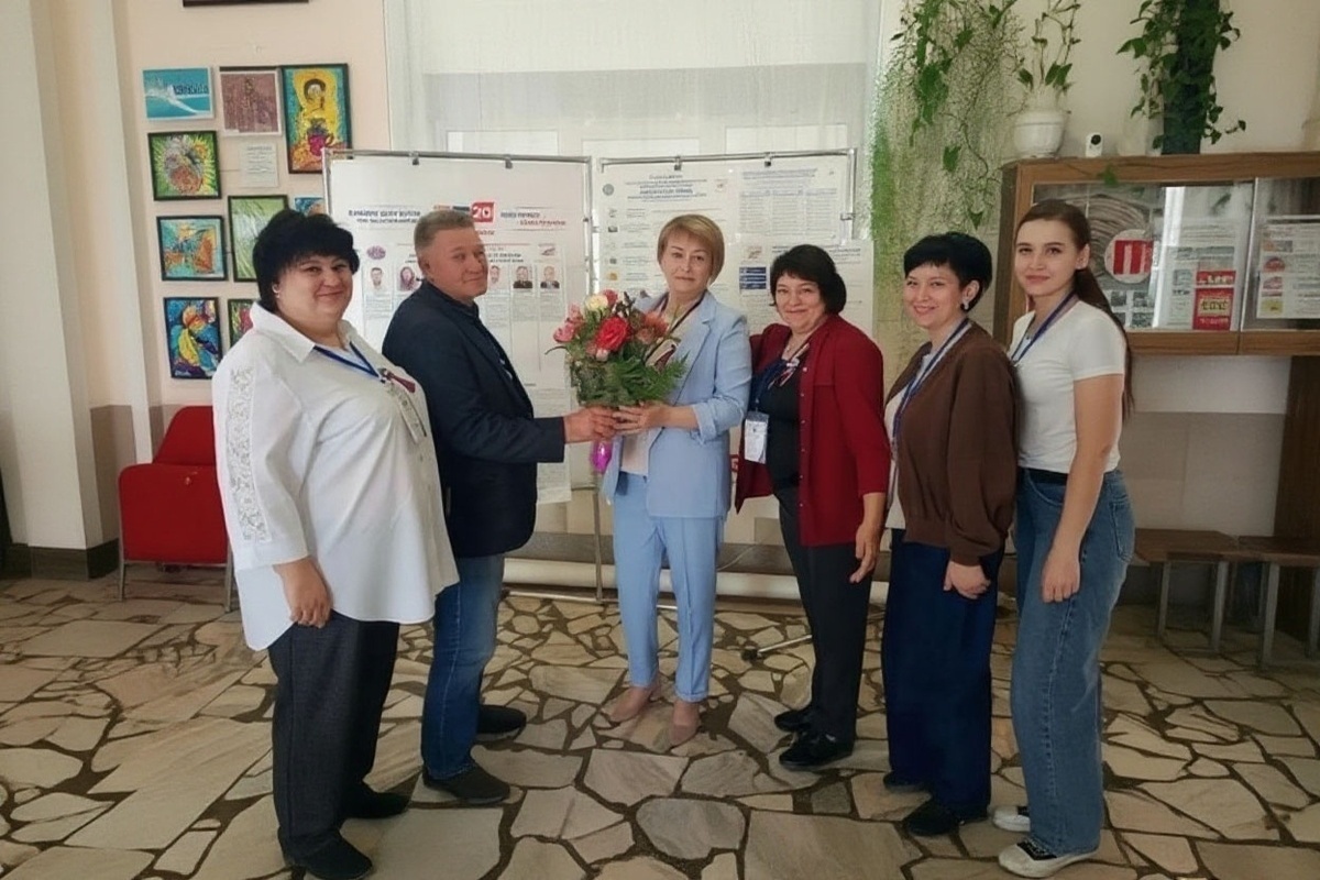 Пять членов УИК Волгоградской области встретили день рождения на выборах