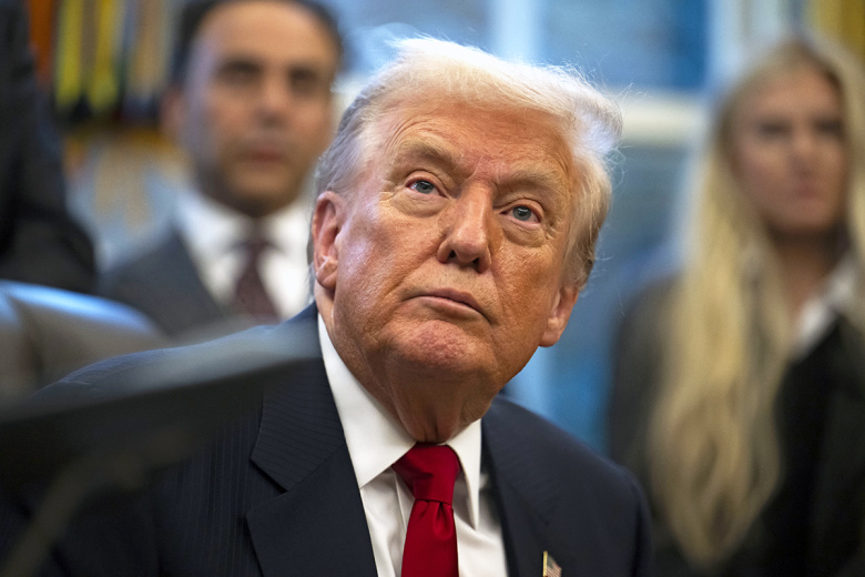 В окружении Трампа забили тревогу из-за рейтингов перед выборами в Конгресс