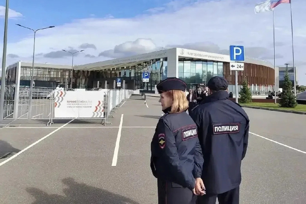 Более 140 стражей порядка обеспечивали безопасность на ЧВТ в Великом Новгороде