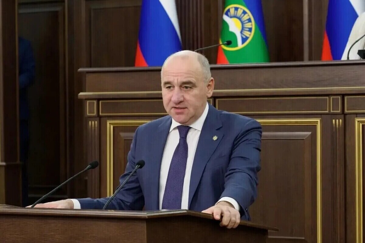 Владимир Владимиров поздравил Рашида Темрезова со вступлением в должность главы КЧР