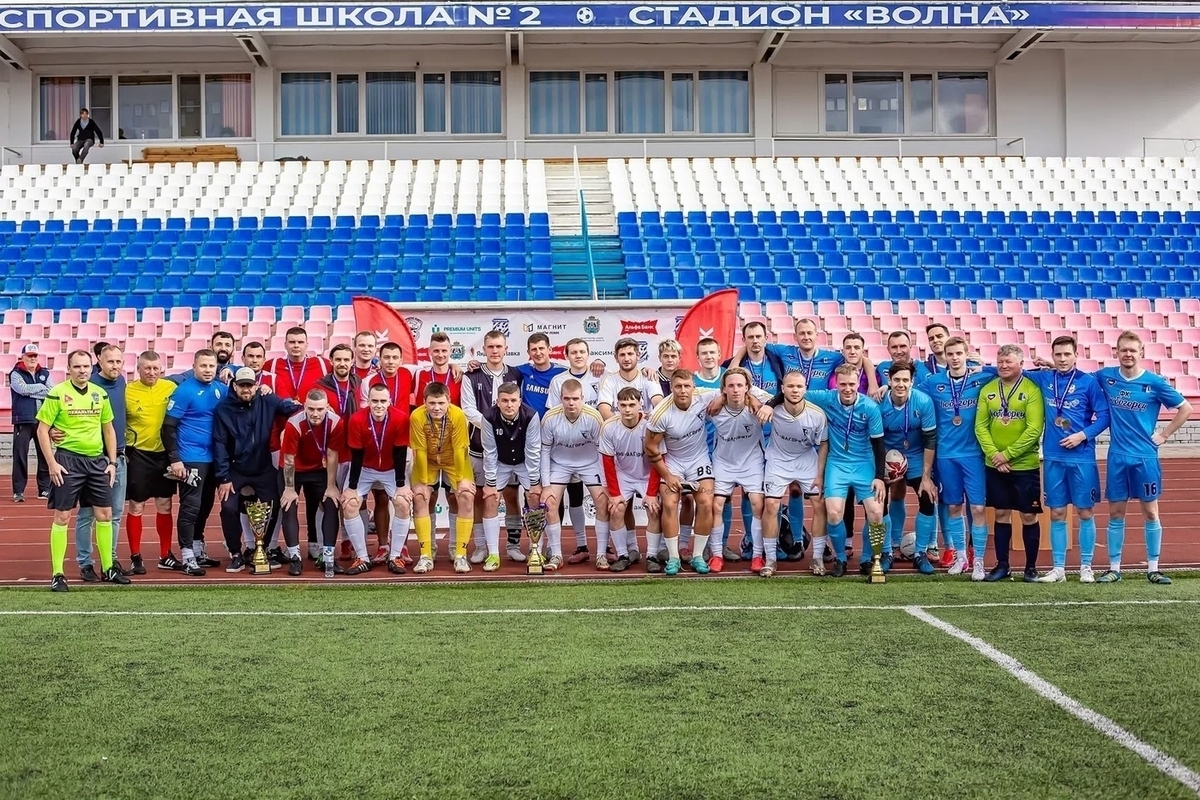 Боровичане стали бронзовыми призерами Чемпионата по мини‑футболу 8×8