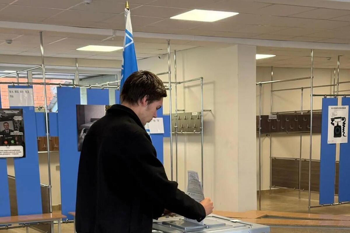 Явка на очных участках в Псковской области к 18:00 составила 43,11%