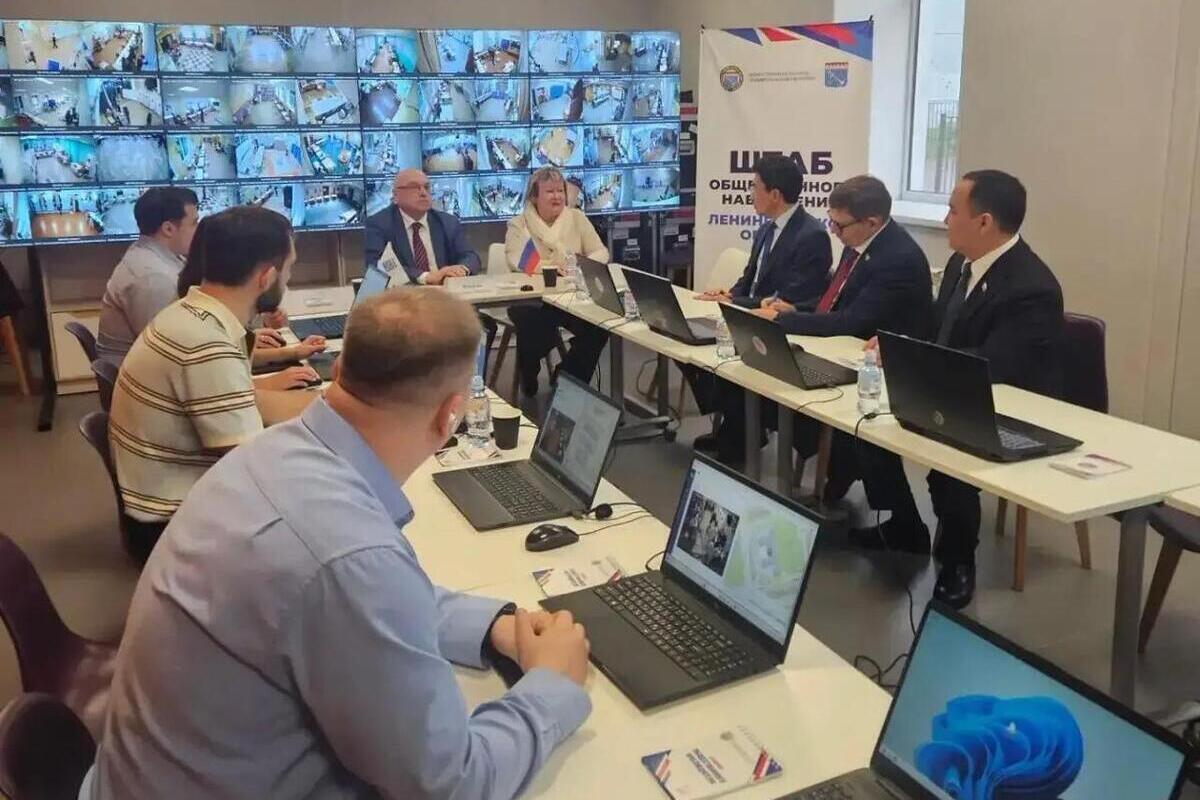 Иностранные наблюдатели оценили техническую оснащенность Центра общественного наблюдения