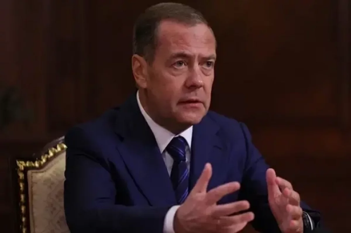 Медведев: явка на выборах в Госдуму достигла почти 57%