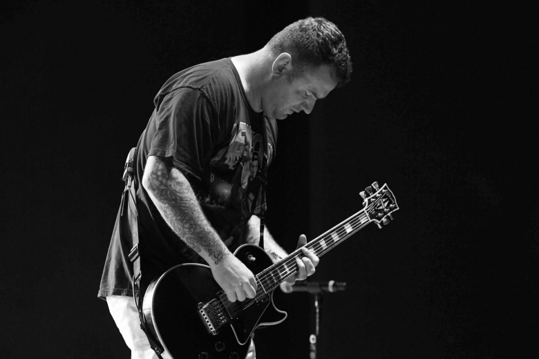 Умер гитарист группы New Found Glory