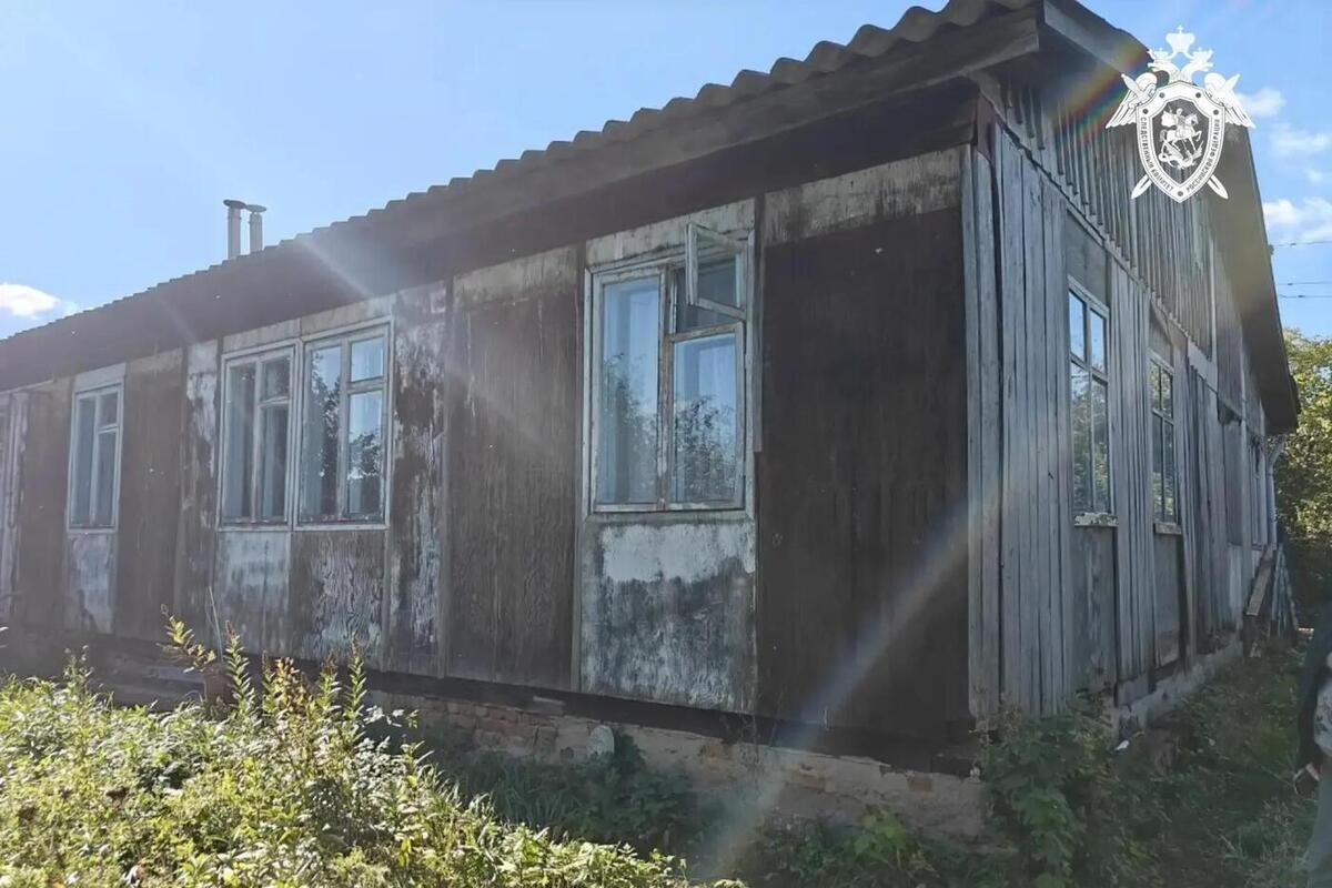 После жалоб жителей аварийного дома в Шихазанах возбудили дело