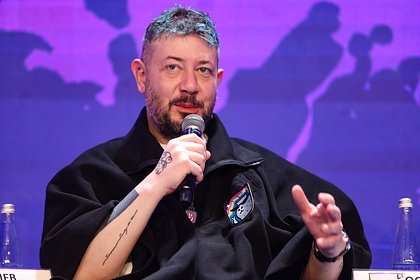 Артемий Лебедев поиронизировал над идеей Евросоюза отказаться от российской рыбы