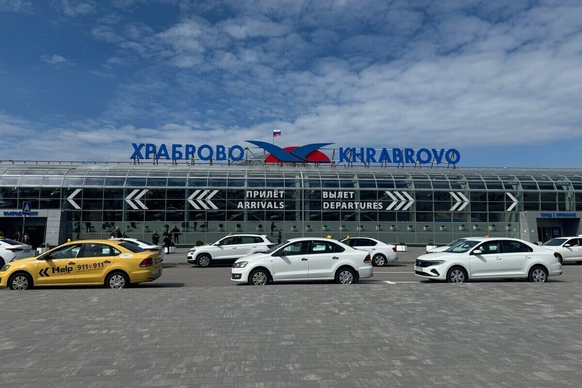 Трое петербуржцев устроили в калининградском аэропорту переполох перед вылетом