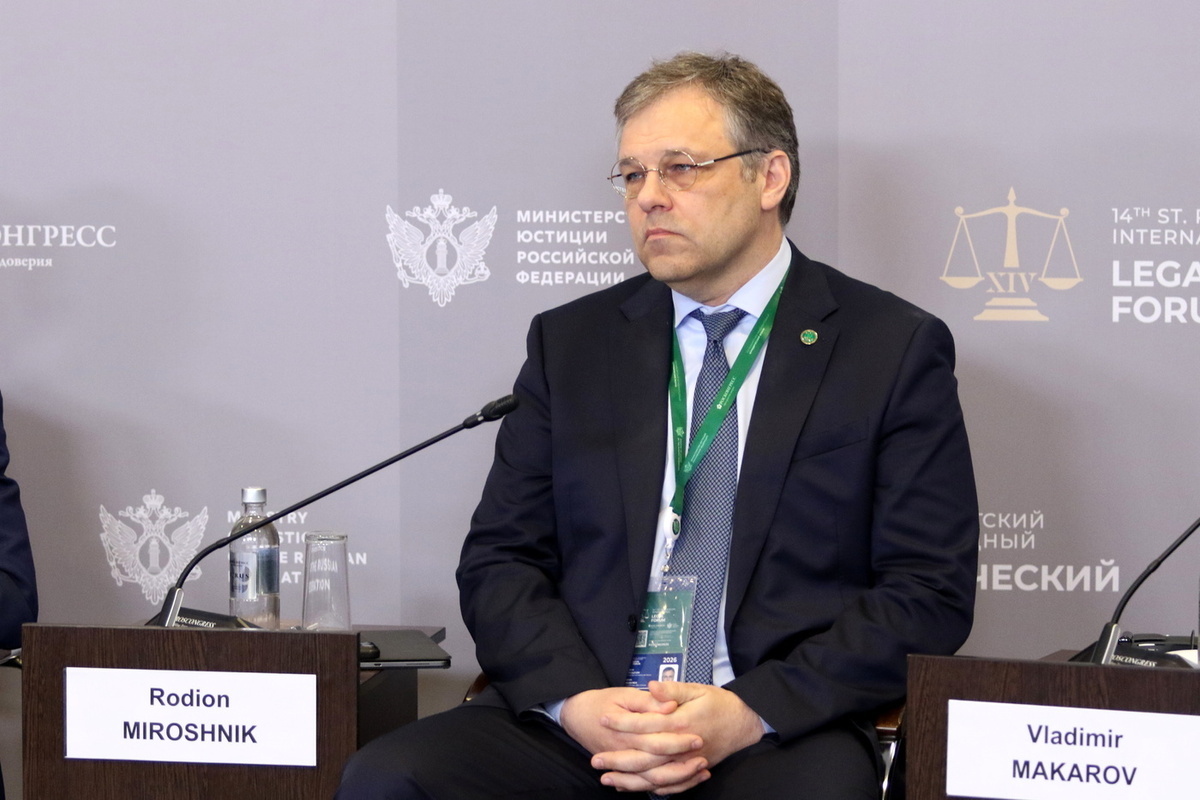 Мирошник заявил о нежелании силовой верхушки Украины спасать страну