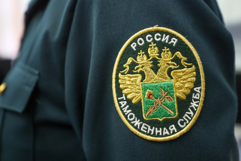 В ОП предложили дать дополнительные жилищные гарантии таможенникам