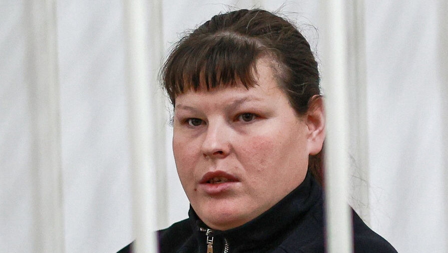Суд вынес приговор россиянке, которая напоила годовалую дочь уксусом и сдирала с нее кожу