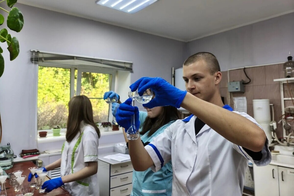 Ученики Новомосковска завершают эксперимент по спасению Любовского водохранилища