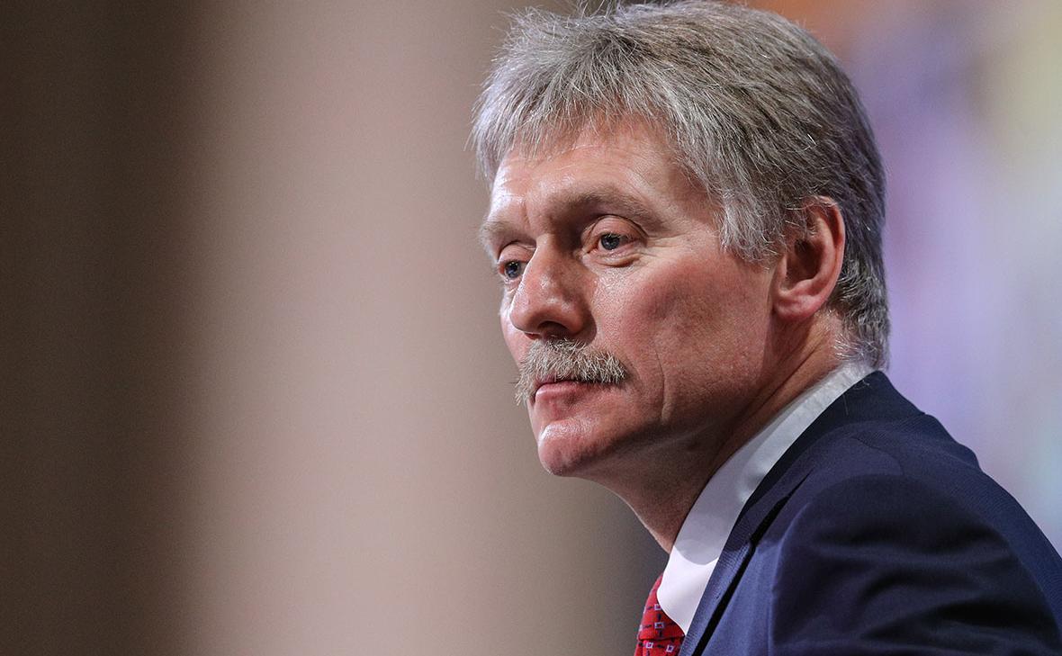 Песков увидел неувязку в заявлениях Зеленского после призыва к перемирию