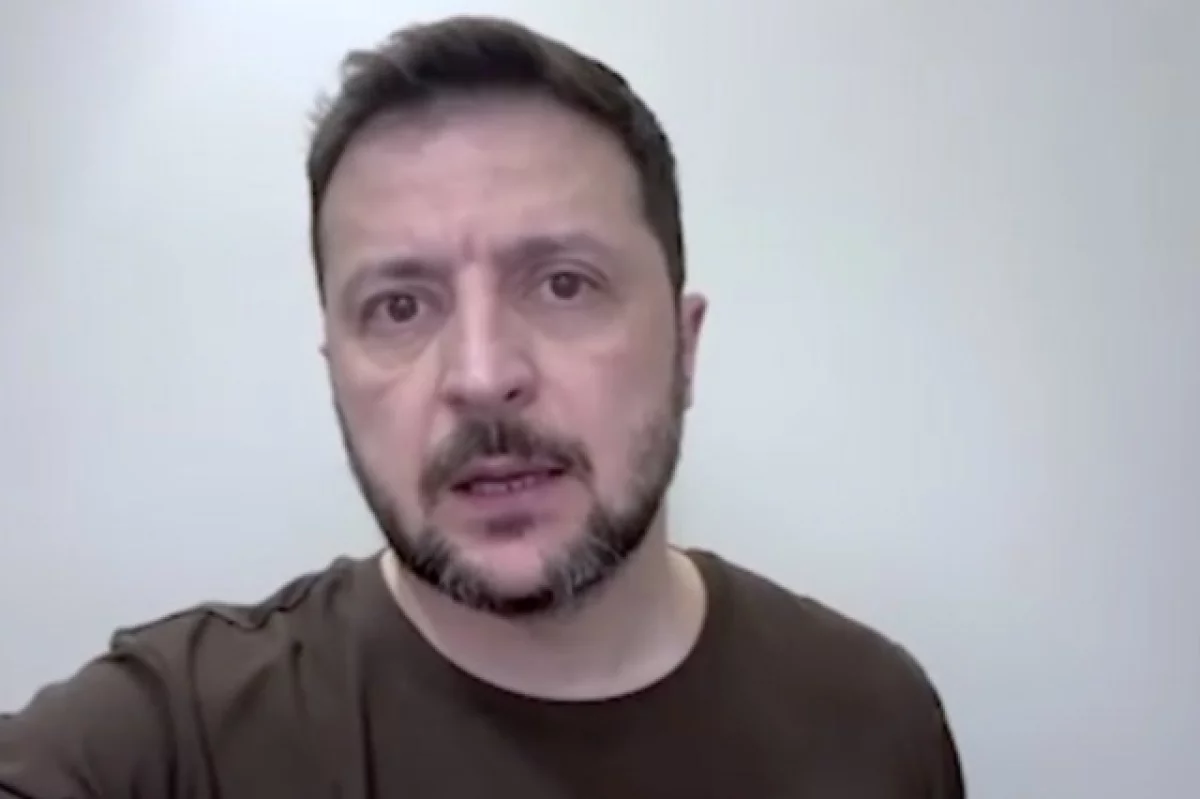 Судороги и одышка: нарколог сказал, что могло вызвать припадок у Зеленского