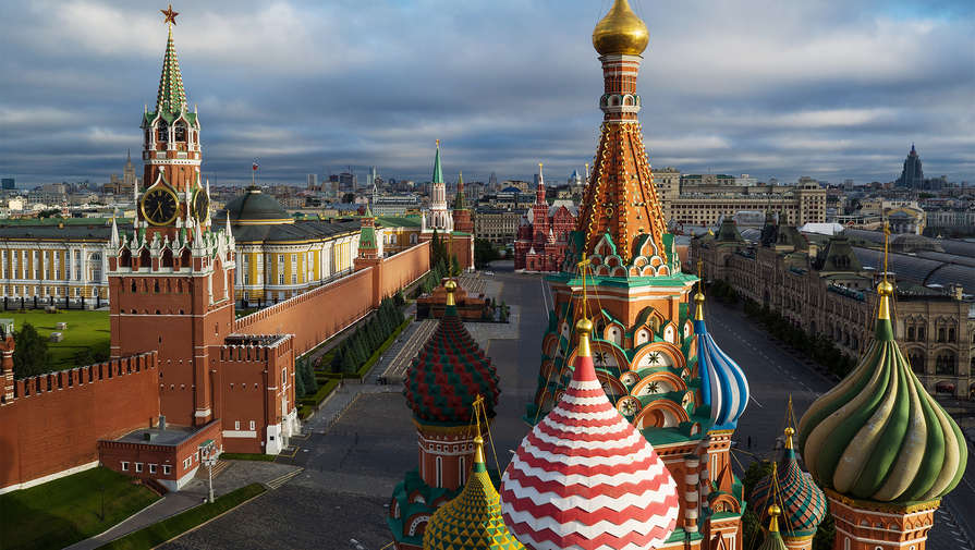 Иностранца арестовали и оштрафовали за пикет на Красной площади