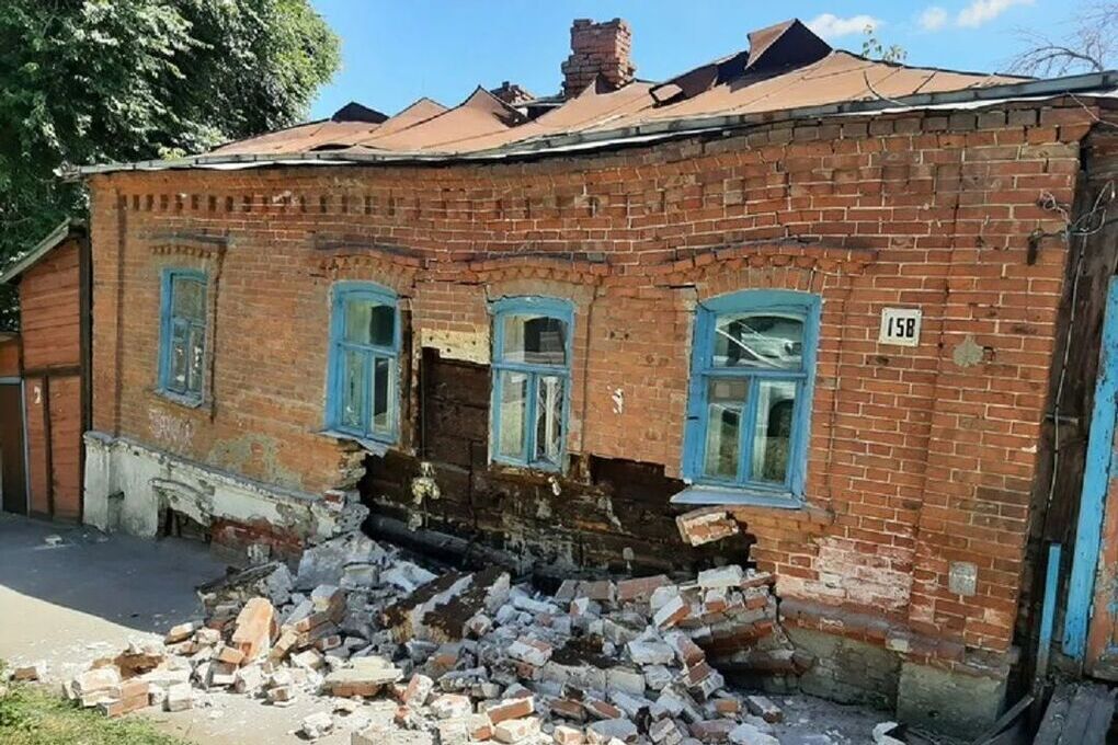 В Саратове снесут обрушившийся дом на Мичурина