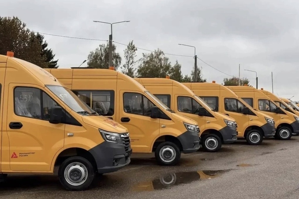 В Смоленской области обновили парк школьных автобусов