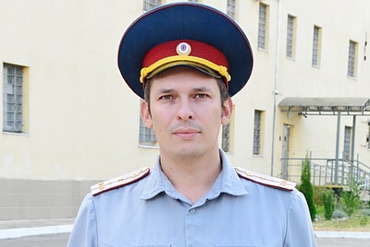 Сотрудник СИЗО в Симферополе помог водителю автобуса после ДТП