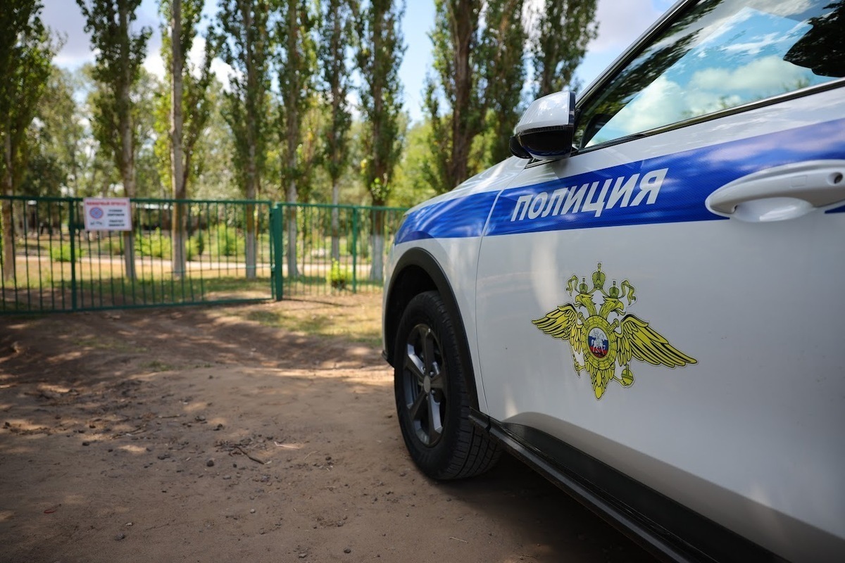 В Астрахани сиделку заподозрили в краже 180 тысяч рублей у пенсионерки