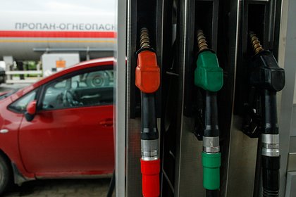 В российском регионе ограничили продажу бензина 15 литрами