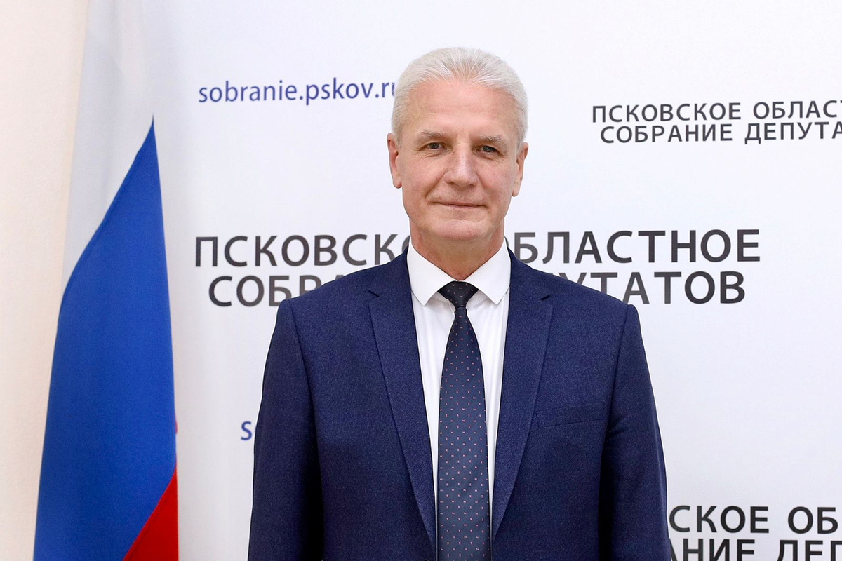 Александр Котов сложил полномочия депутата Заксобрания Псковской области нового созыва