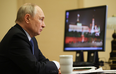 Путин попросил доложить о переезде головных офисов госкомпаний в регионы