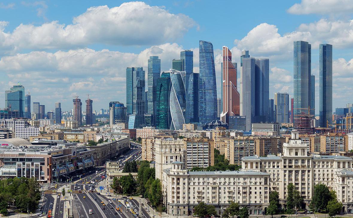 Власти выбрали восемь крупных холдингов для переезда из Москвы в регионы