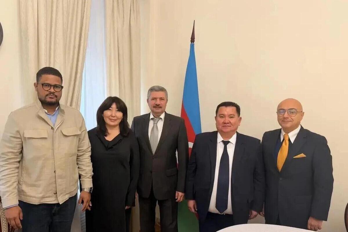 КалмГУ наращивает связи с вузами Азербайджана