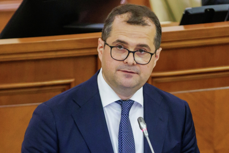 Премьер Молдавии призвал граждан молиться на фоне кризиса