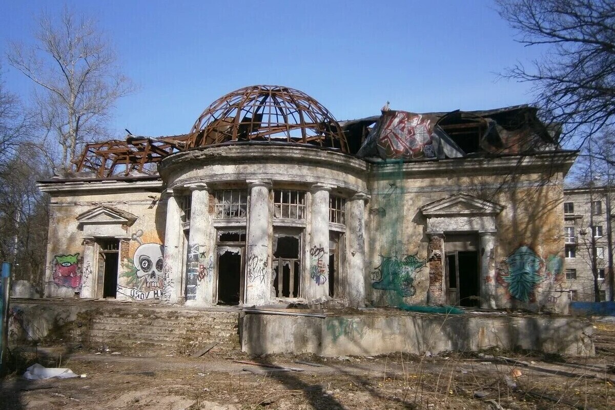 «Картман и Брофловски» с нулевой выручкой обязали восстановить «Охотничий домик»