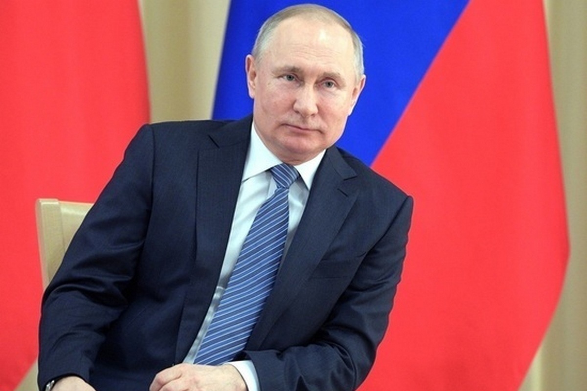 Путин представил три кандидатуры на пост главы Дагестана