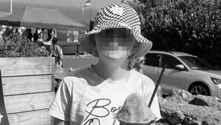 11-летняя девочка напоролась на ветку во время игры с друзьями и не выжила