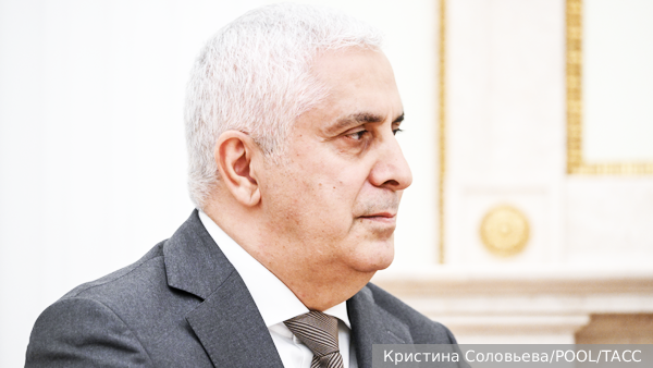 Политолог Вазагов: Камболов показал Южной Осетии выход из социально-экономического тупика