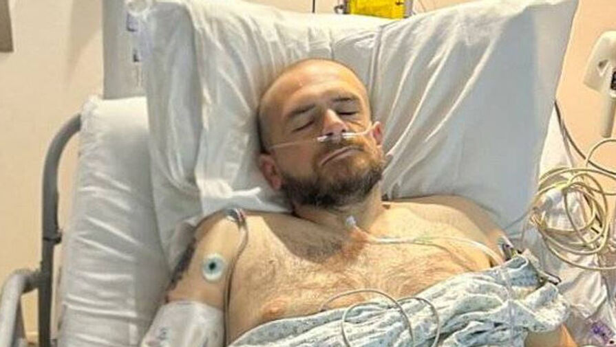 "Думал, это травма от регби": у мужчины с болями в спине и тошнотой нашли рак