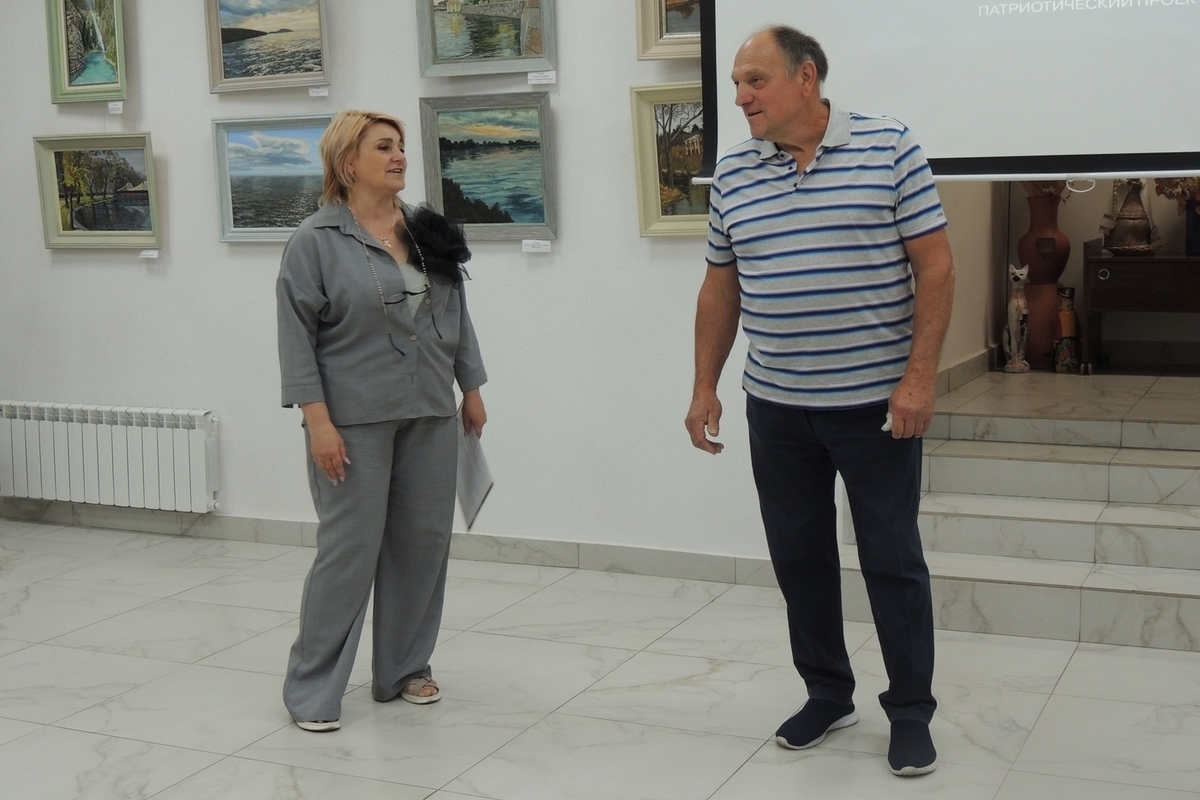 В Протвино открыли выставку Александра Ларина