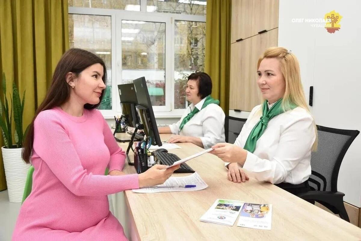 Многодетным семьям упростили получение выплаты за землю