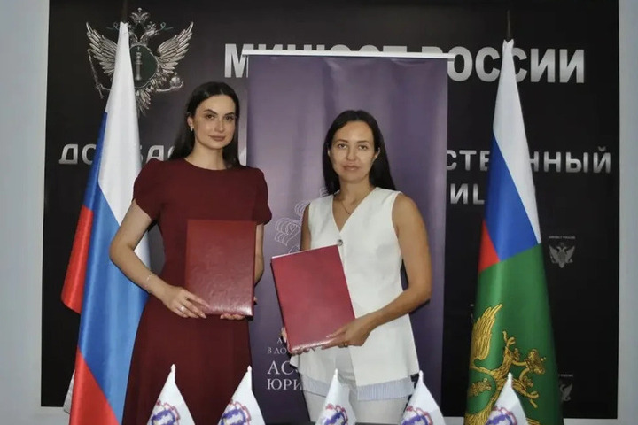 Омбудсмен ДНР и юристы объединились для защиты прав детей и семей