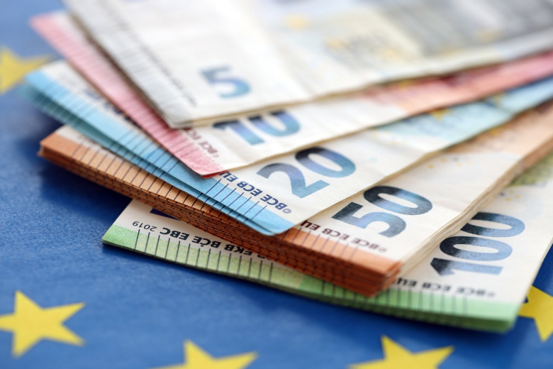 ЕС одобрил Украине новый транш почти на €3 млрд